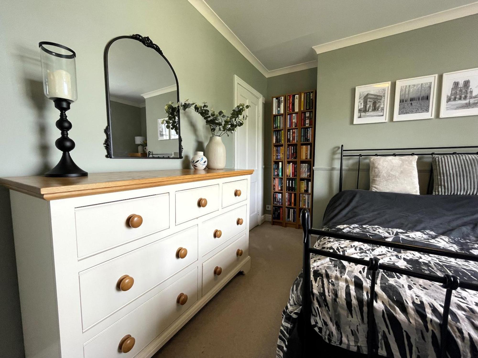 Fabulous Townhouse In Clifton Bristol