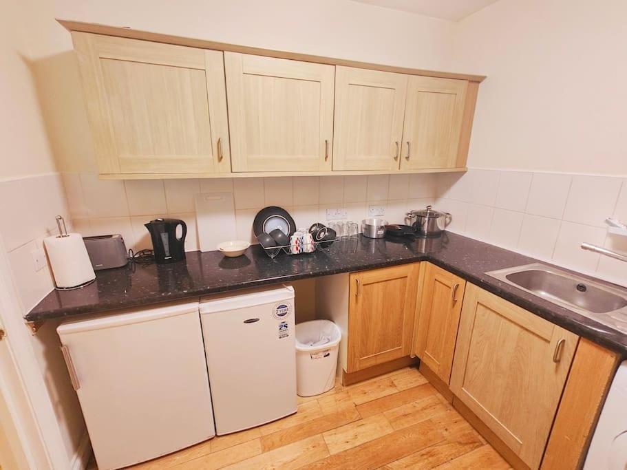 Apartment 2 Bed Flat,sleeps 4,wifi,near Cabot Circus,bri 1mi Bristol