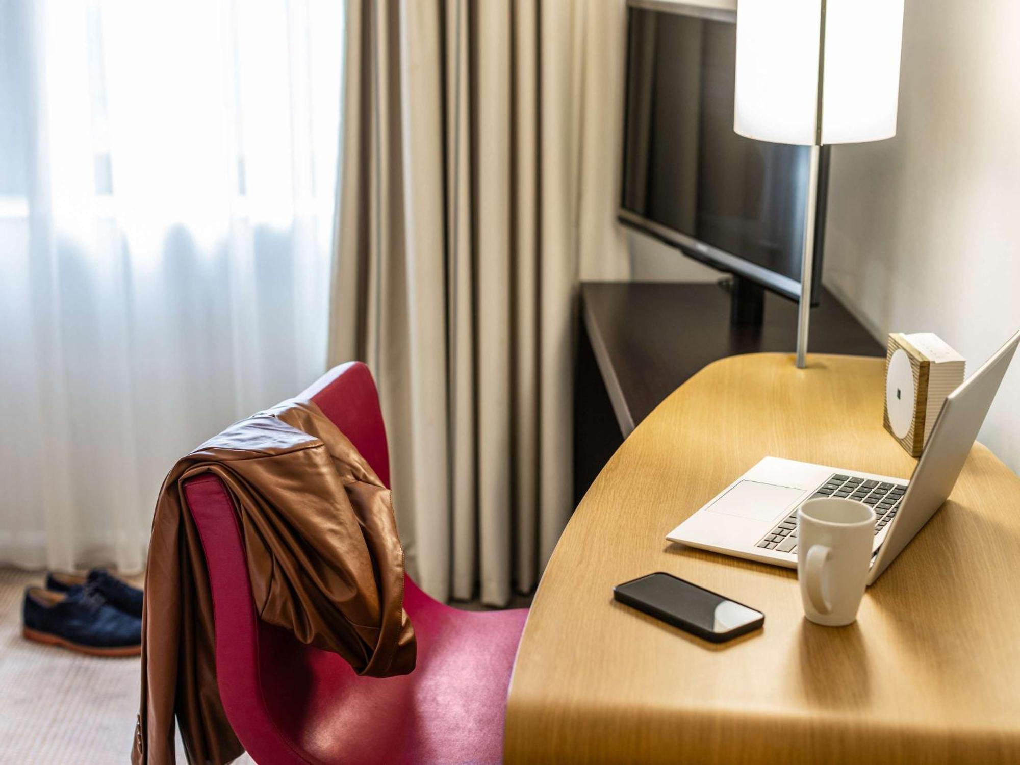 Novotel Centre