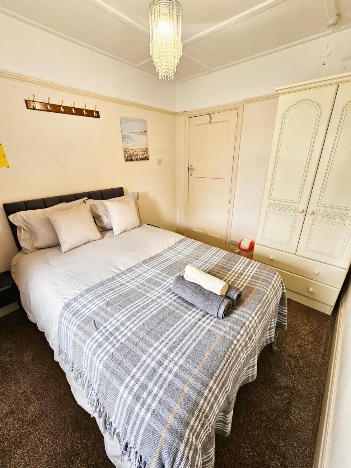 Small Double Near Southmead *