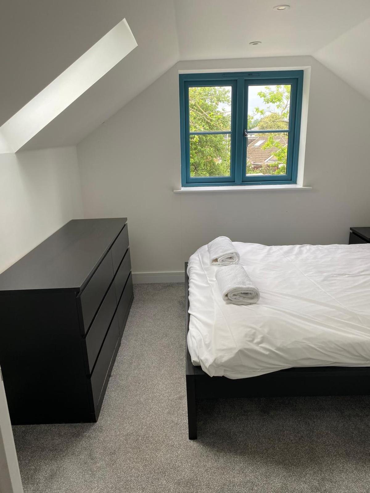 4 Bedroom In Frampton *