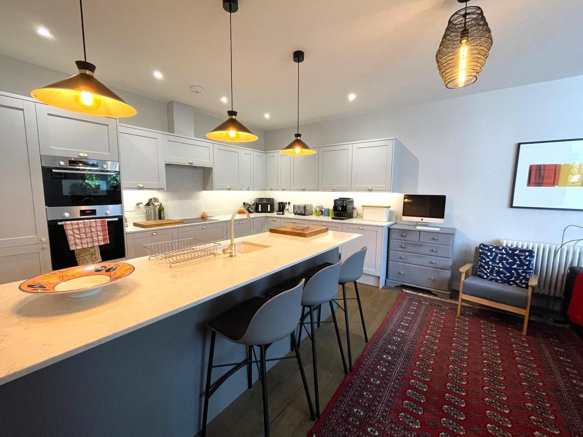Holiday home Hampton Hall - Wonderful Converted In Redland *