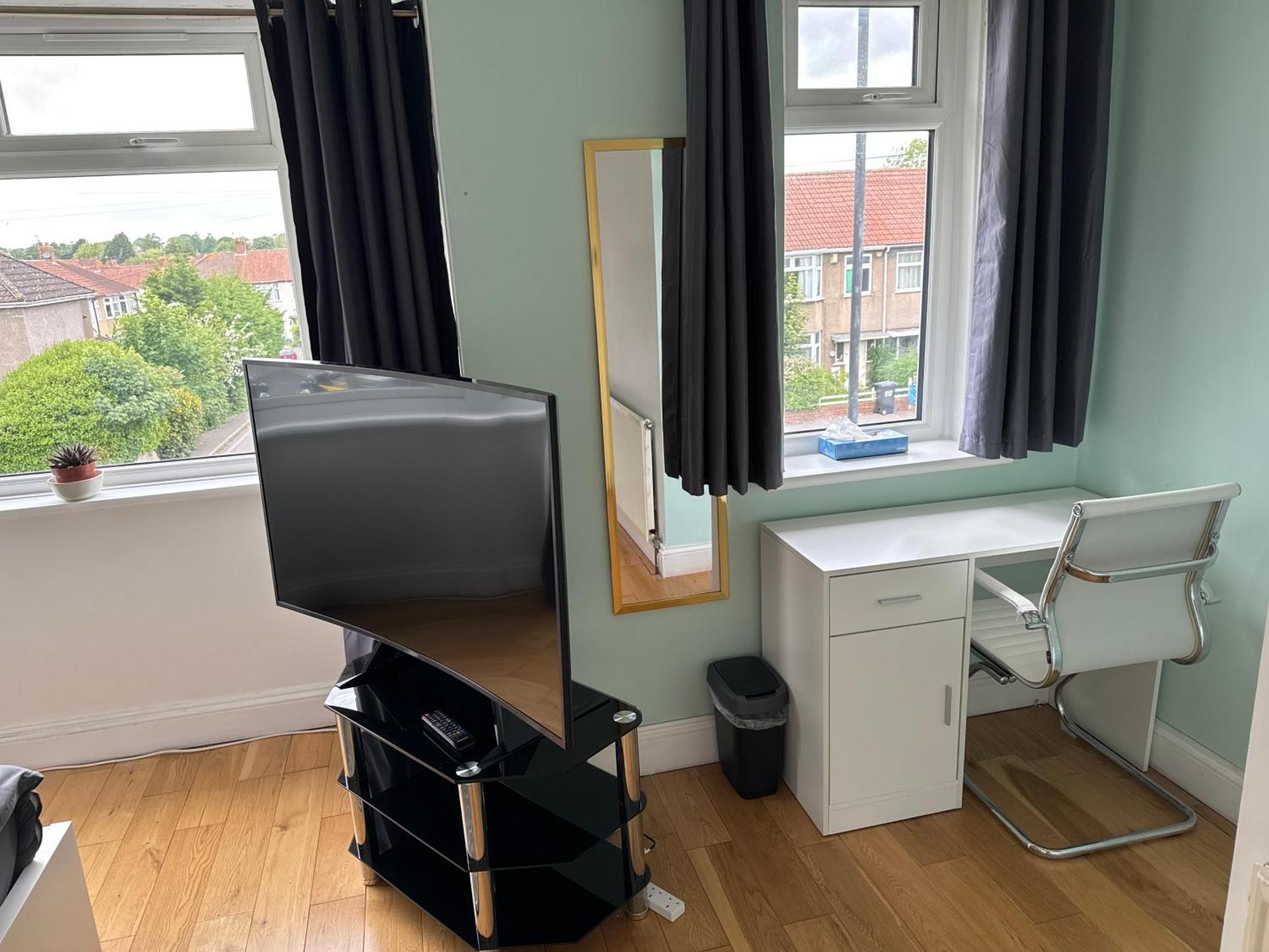 Near Southmead Hospital And Airbus *