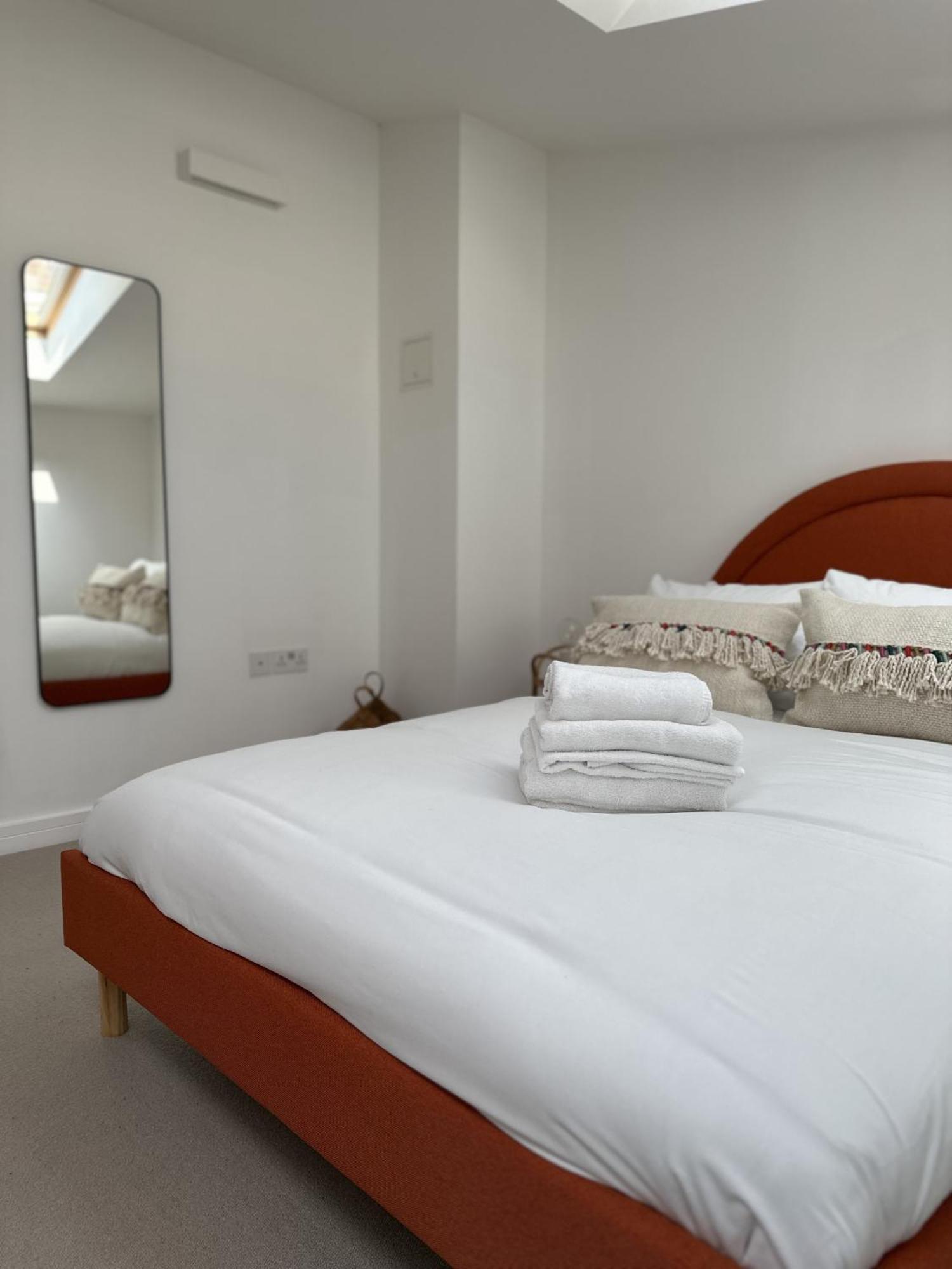 Ideal Getaway - 3 Bed Harbourside Holiday home *