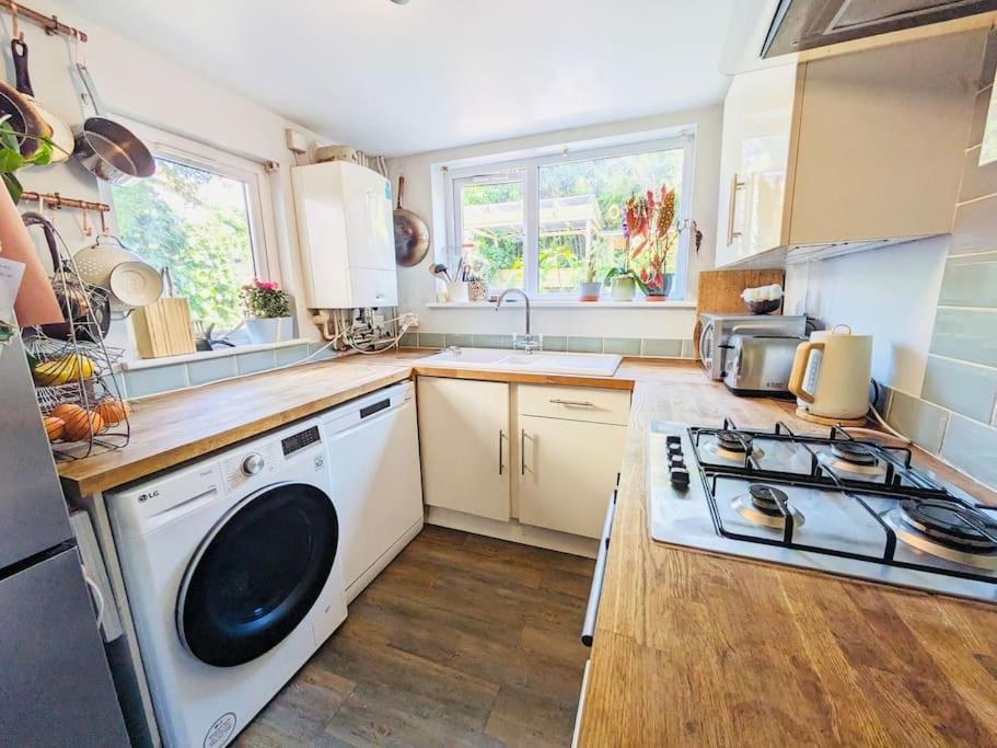 The Haven By Altoluxoexperience Short Lets & Serviced With Free Parking Holiday home