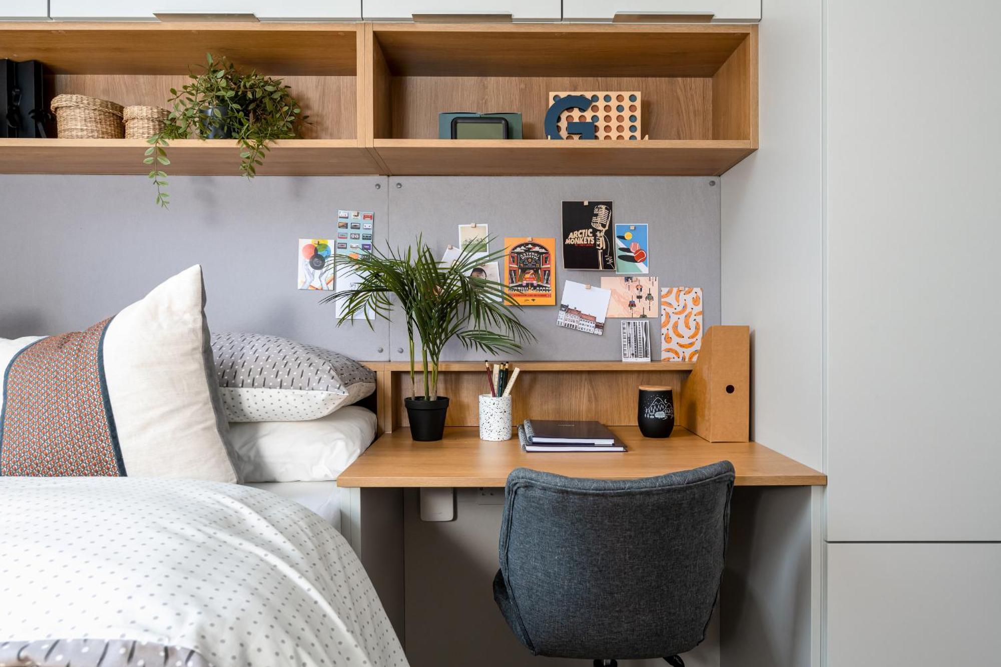 48 Park Street Apartment *
