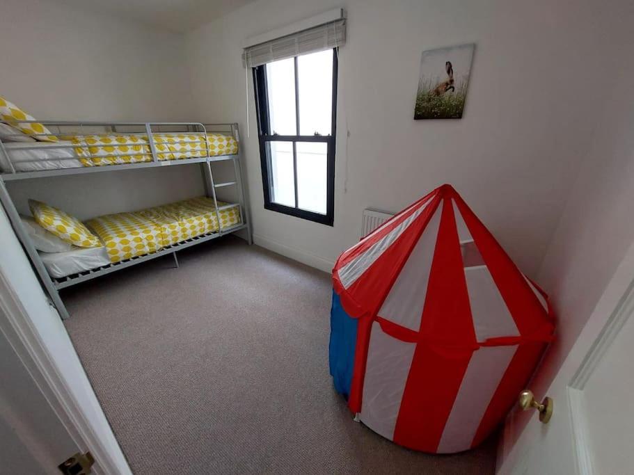 Holiday home Large Newly Refurbished House Close To Harbour *