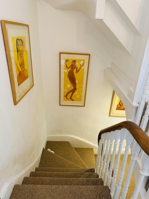 A Gorgeous Edwardian In City Centre Bristol