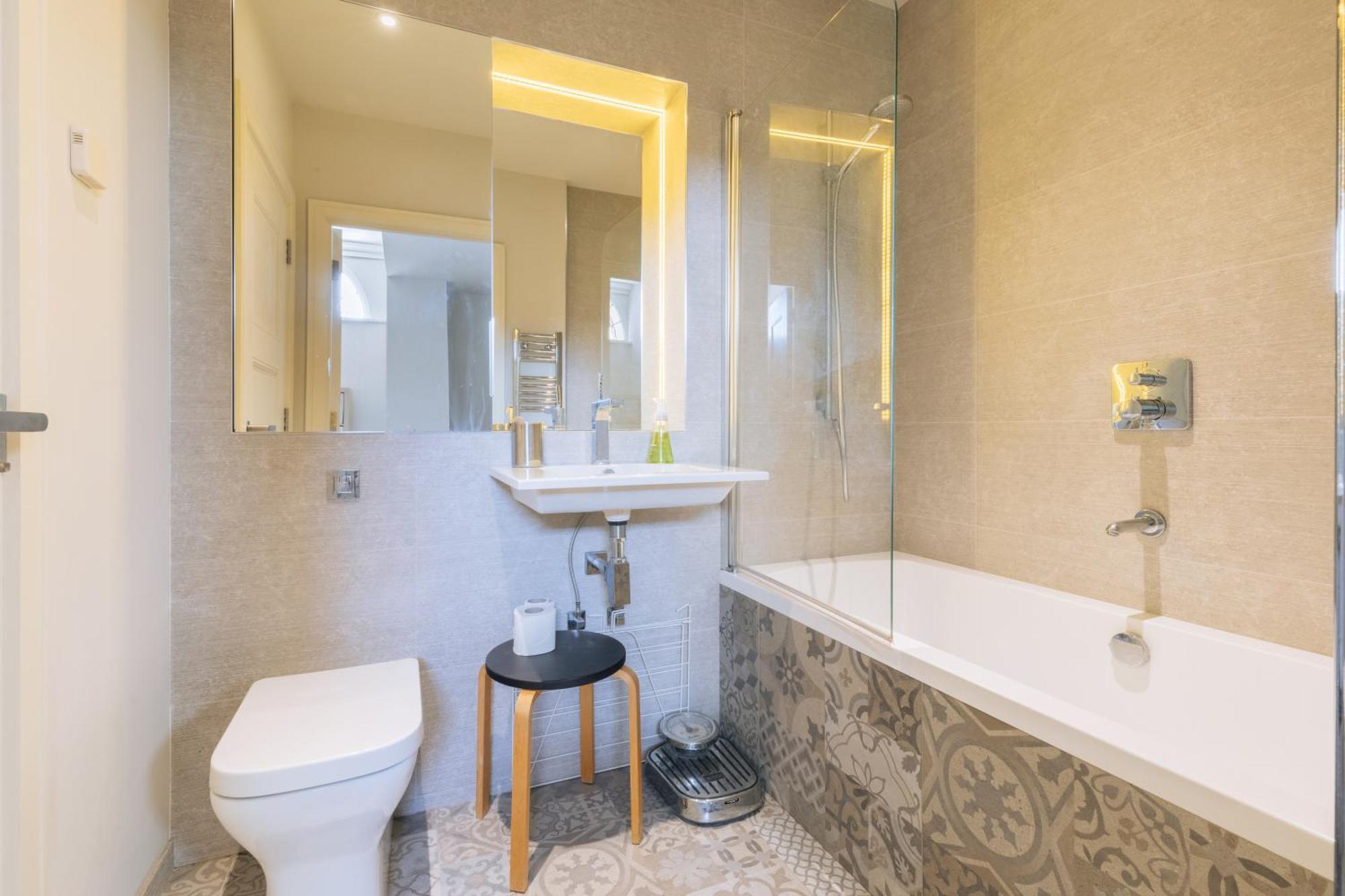 Modern & 2bd Flat - Broadmead Apartment *