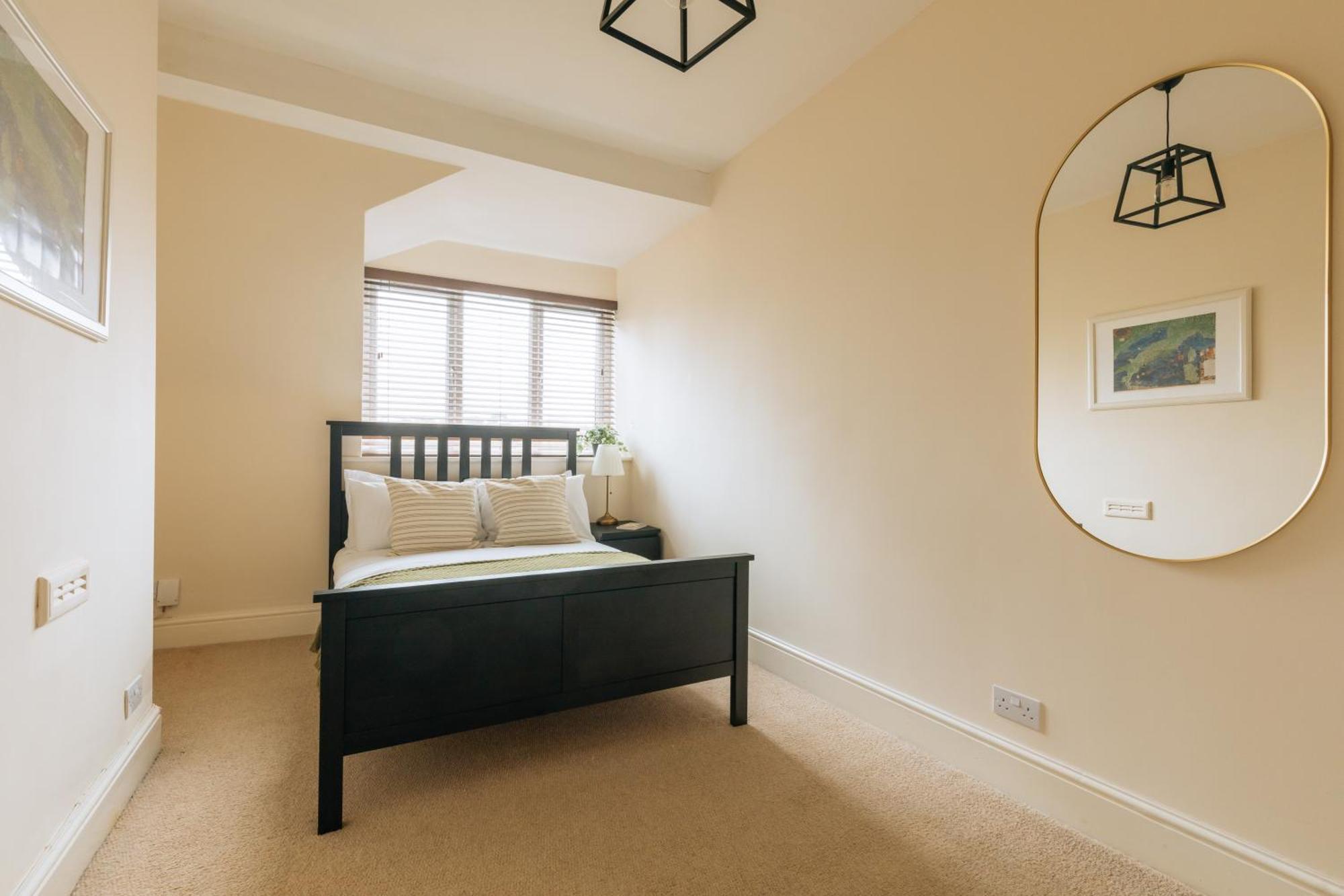 Bright & Delightful 2bd Flat Clifton Down Apartment