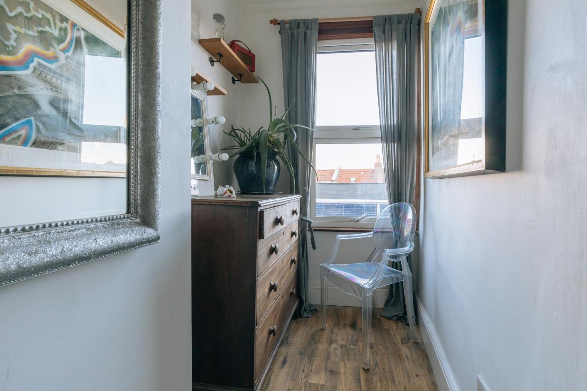 Vibrant & Eclectic 3 Bedroom Flat - Bedminster Bristol! Apartment Bristol
