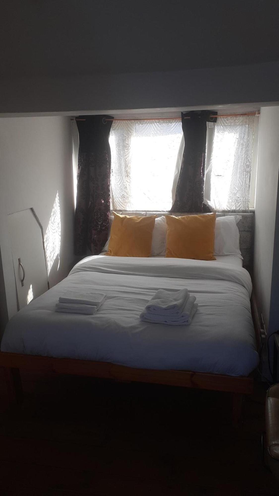 Apartment Vibrant & Eclectic 3 Bedroom Flat - Bedminster Bristol!