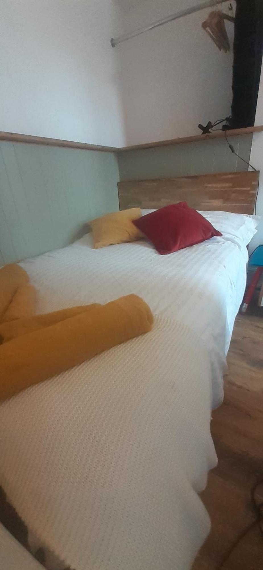Apartment Vibrant & Eclectic 3 Bedroom Flat - Bedminster Bristol!
