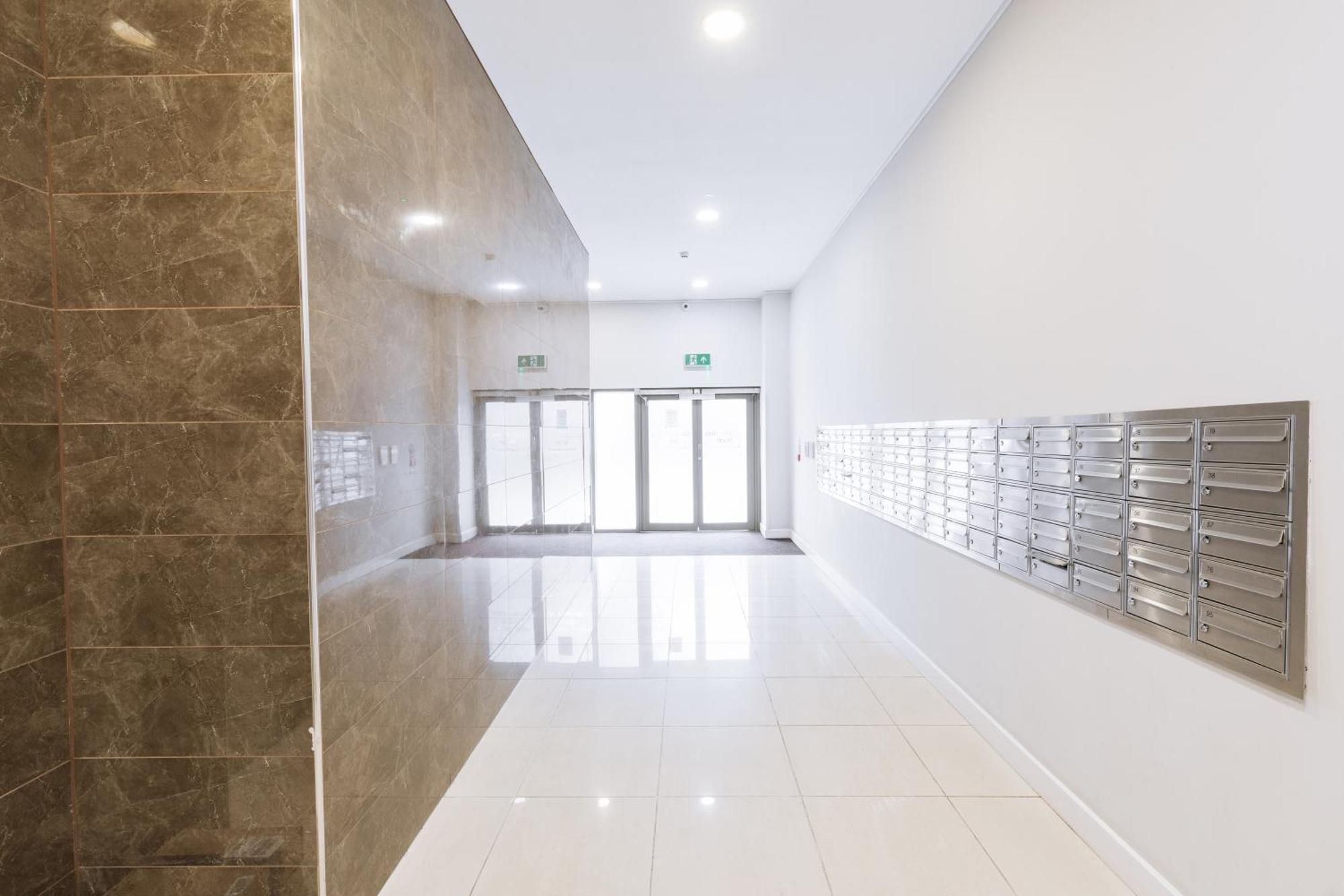 Contemporary 1bd Flat - Centre!