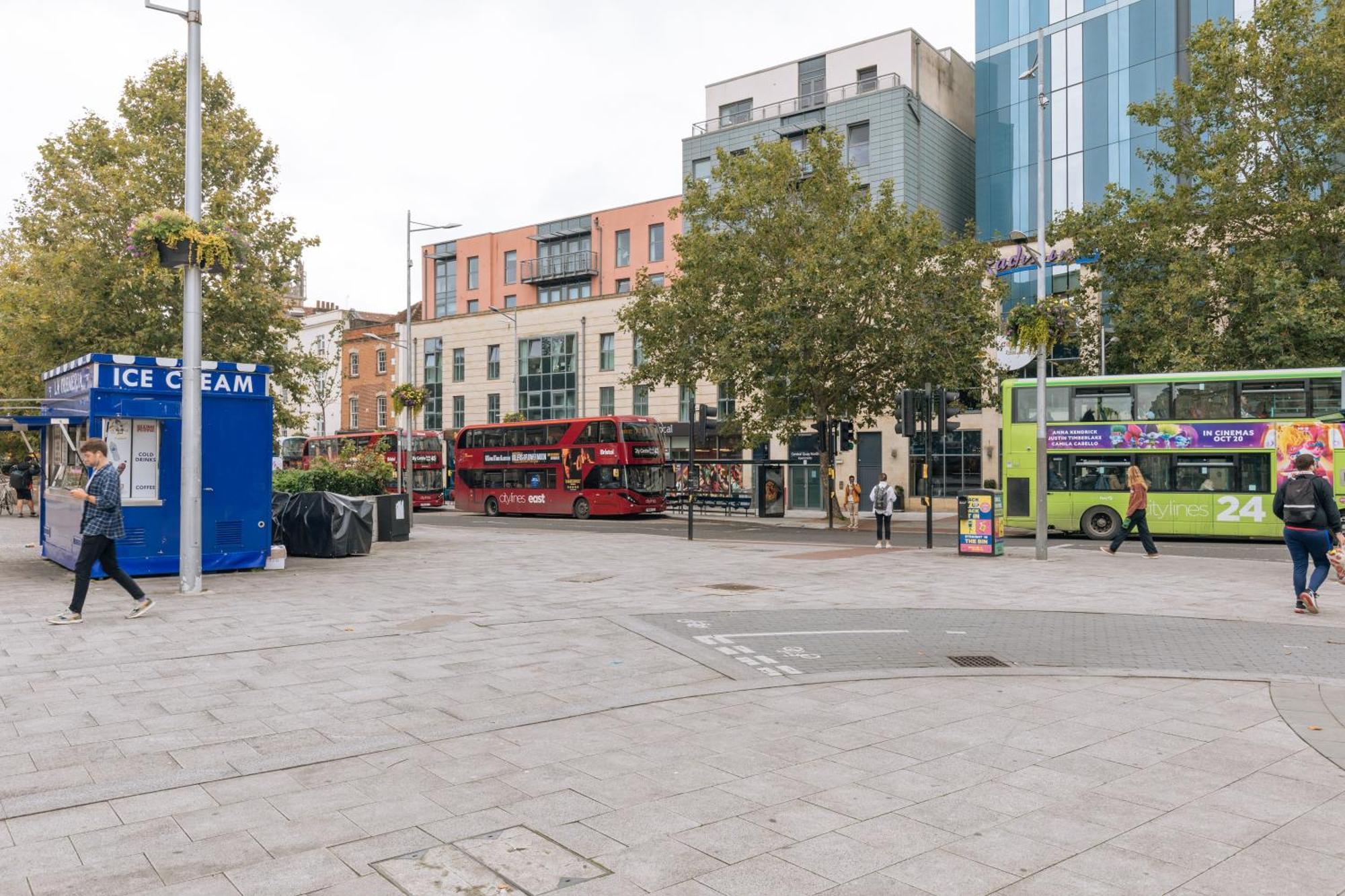 Contemporary 1bd Flat - Centre!