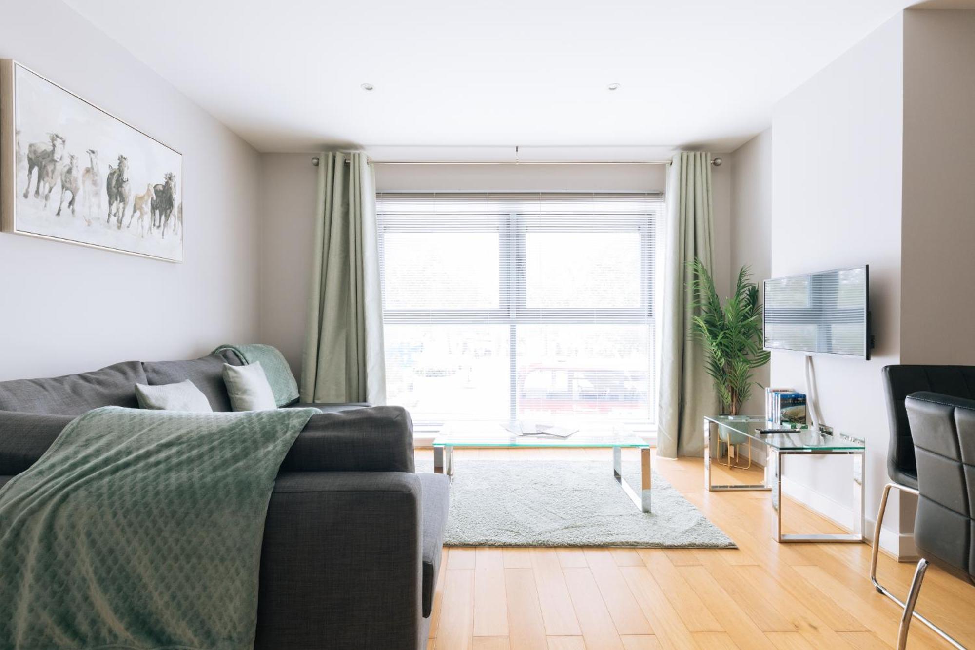 Apartment Contemporary 1bd Flat - Centre! *