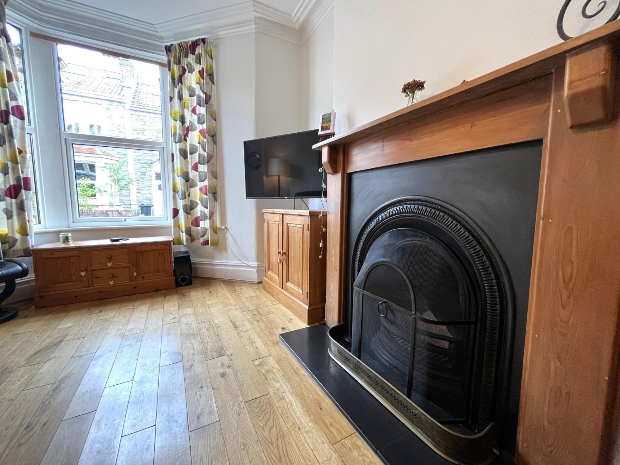 Peaceful Family Retreat Near Gloucester Road *
