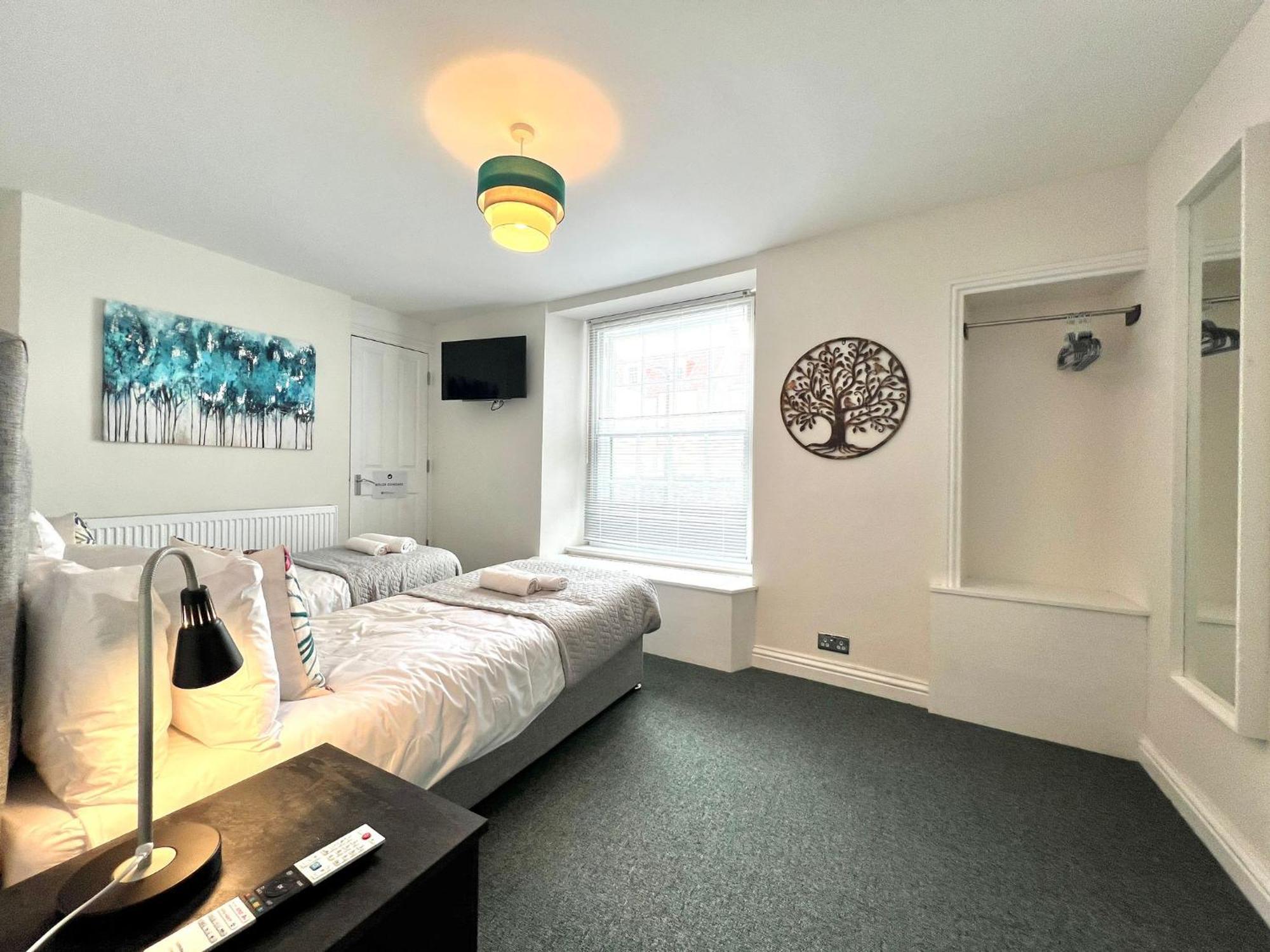 2 Bedroom Stopoverz Bristol