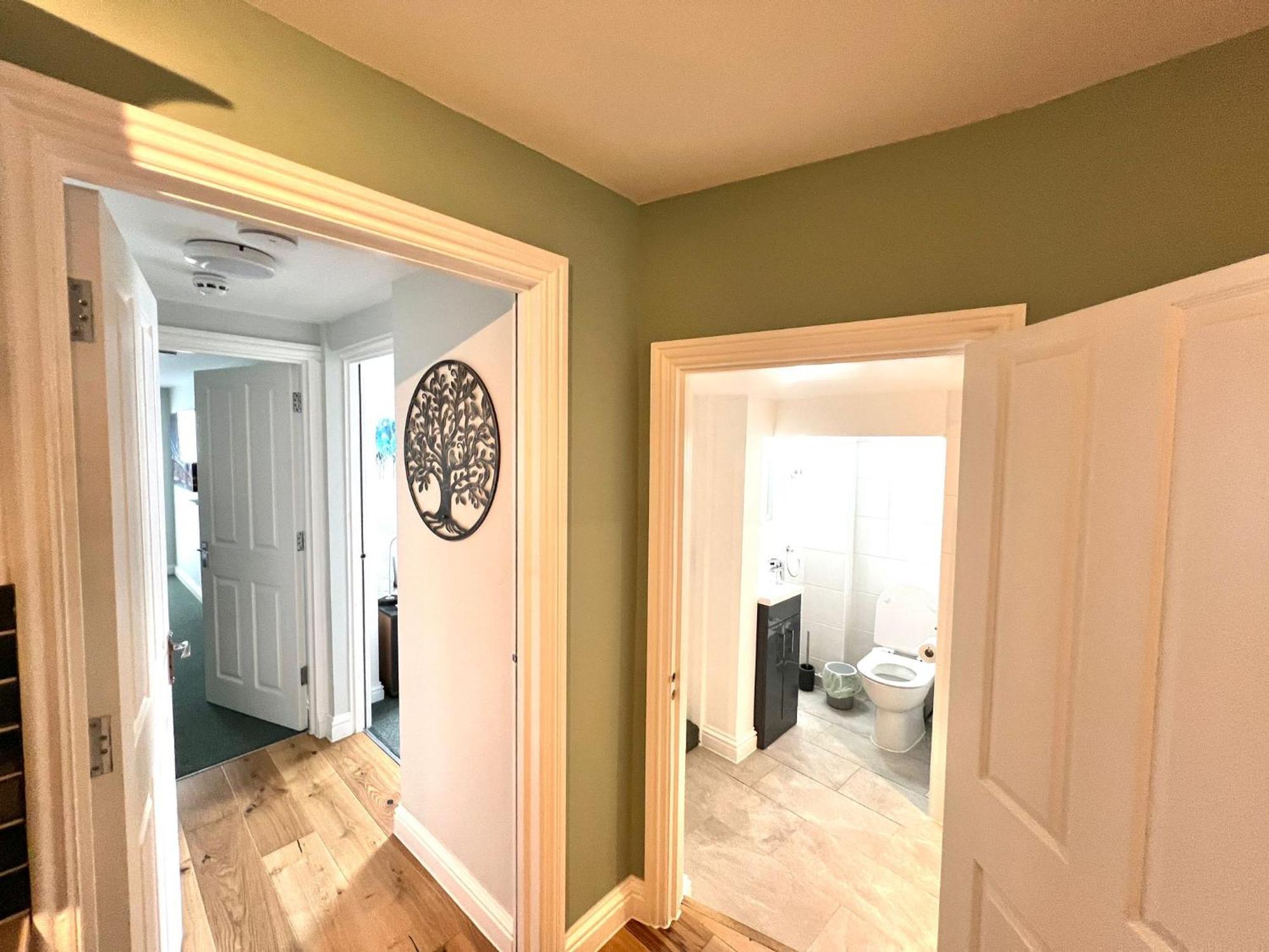 Apartment 2 Bedroom Stopoverz