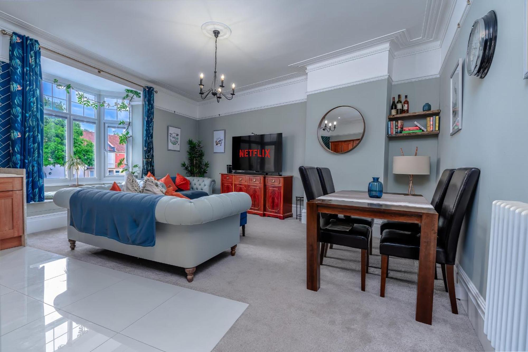 Modern Serviced Apartment: Views Of Village Center Apartment