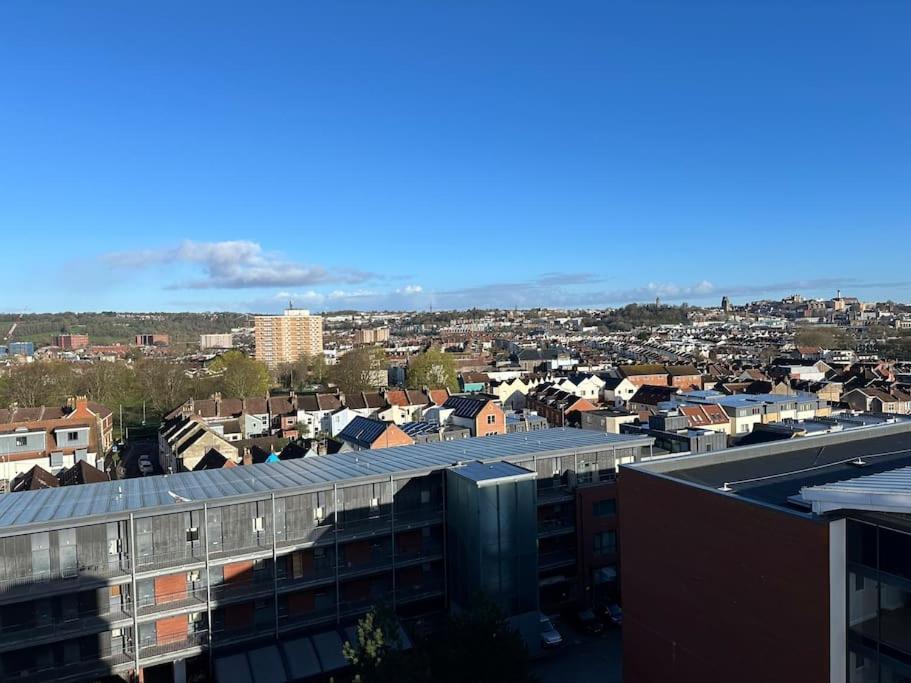 Skyline View Flat With Parking Apartment *