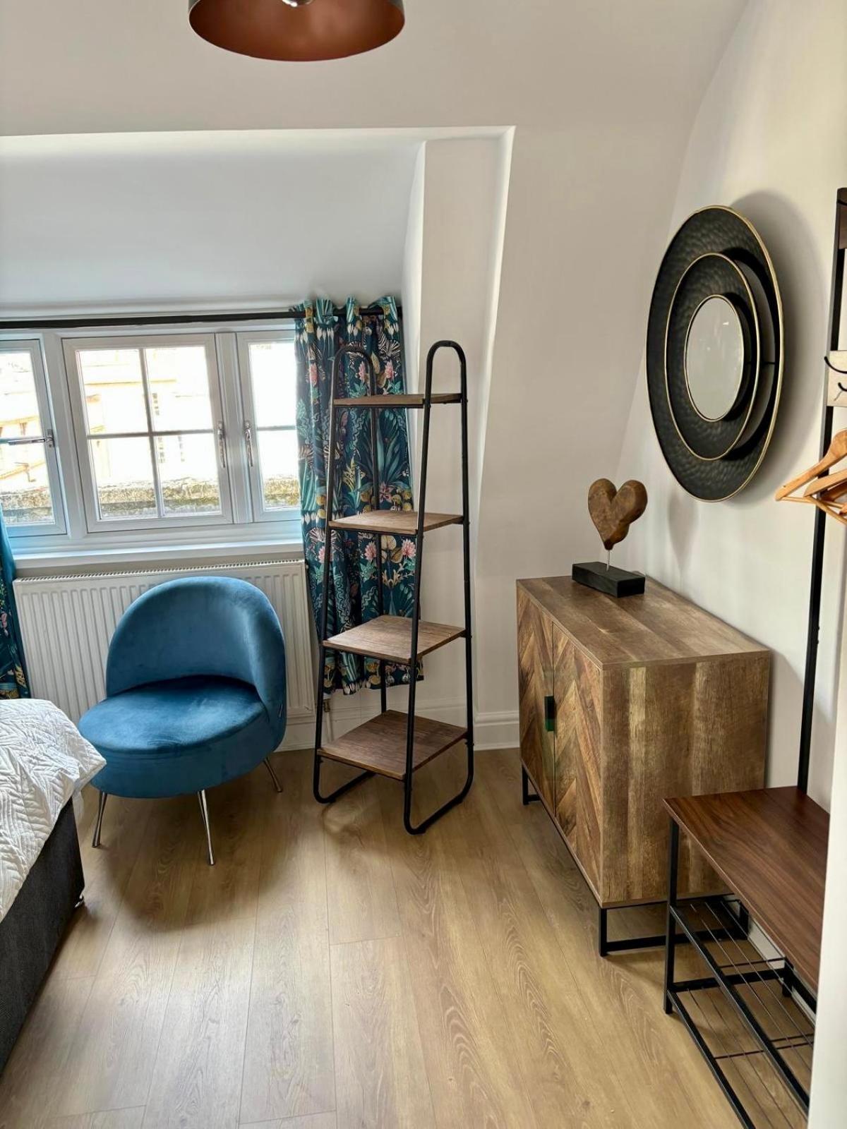 - Cabot Circus Apartment Bristol