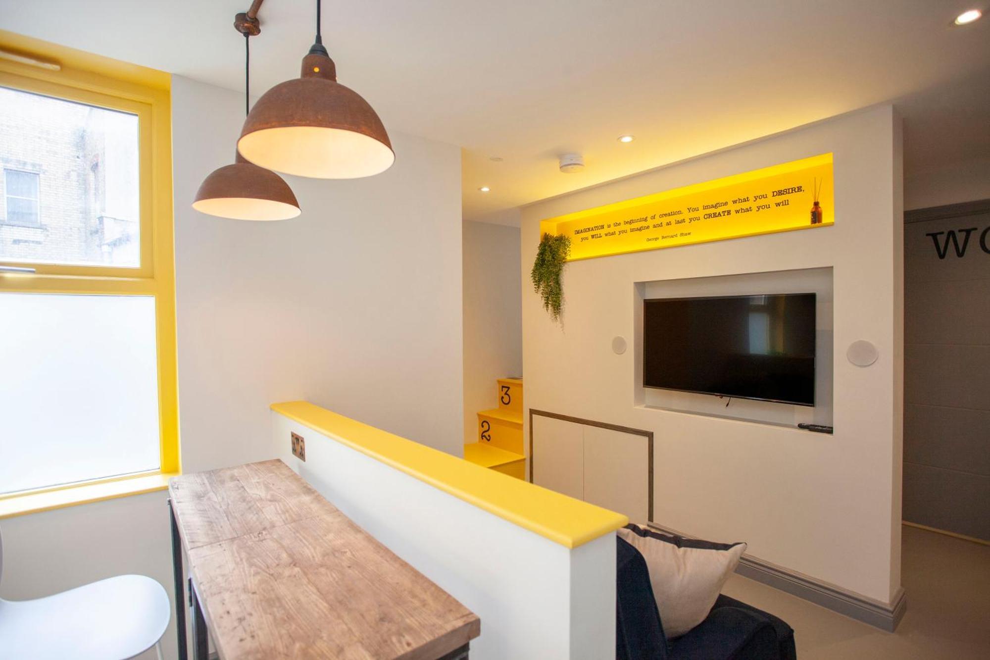 Higgihaus Aparthotel, Clare Street * Bristol