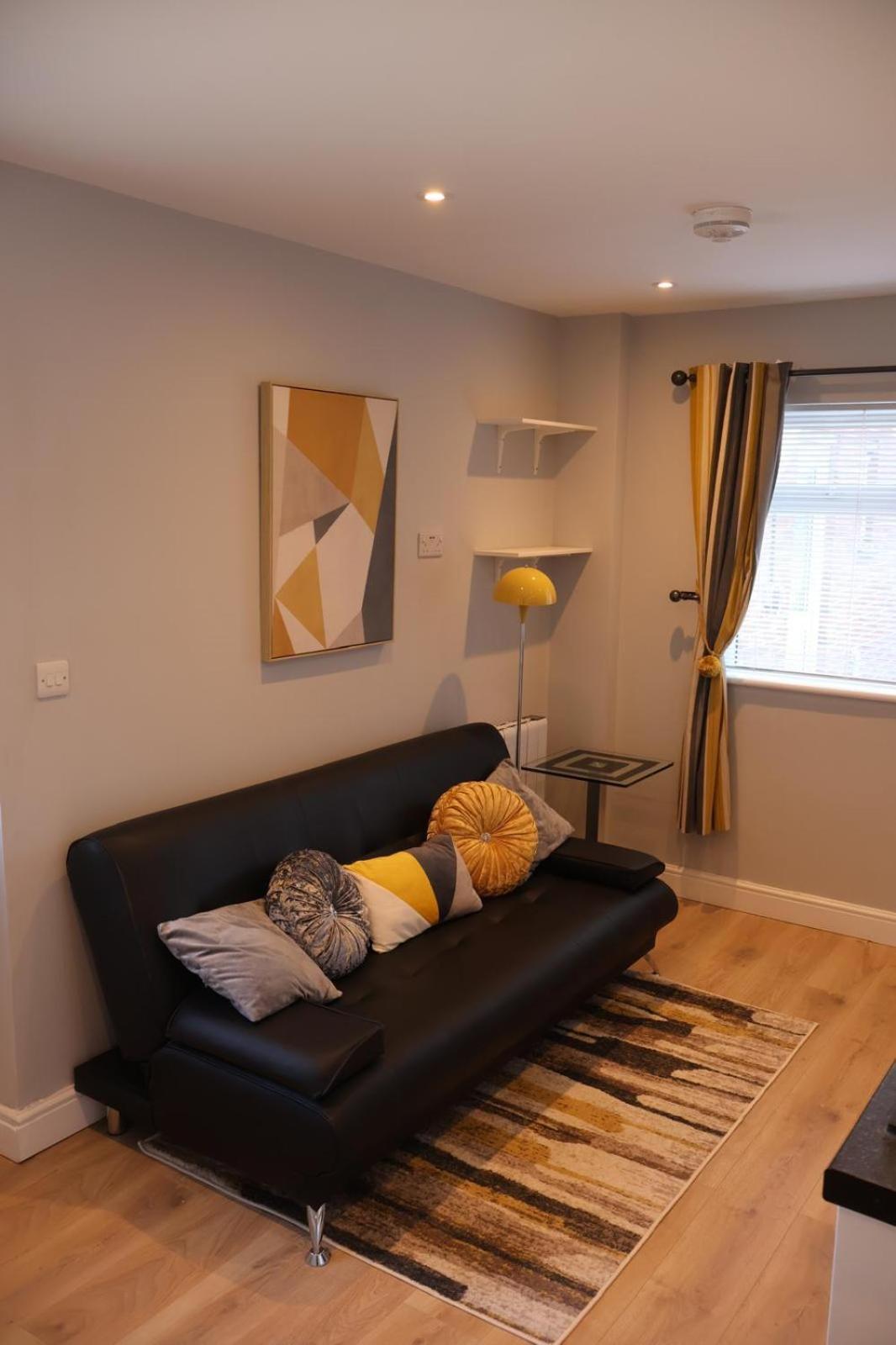 Ivory Apartment Bristol