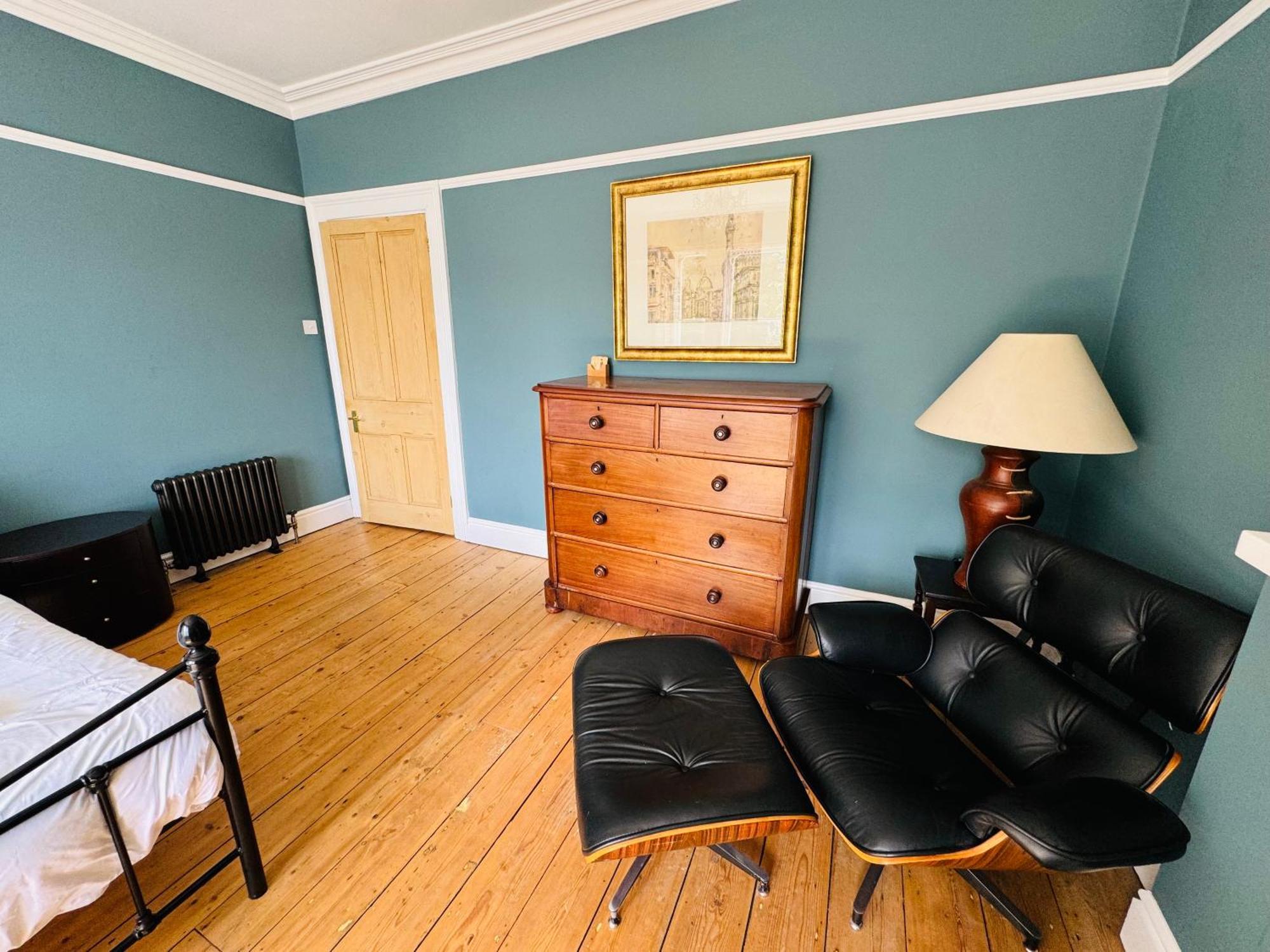 A Gorgeous Edwardian In City Centre