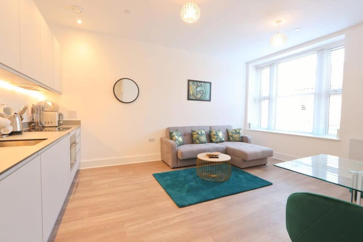 Apartment Alliance 209 *