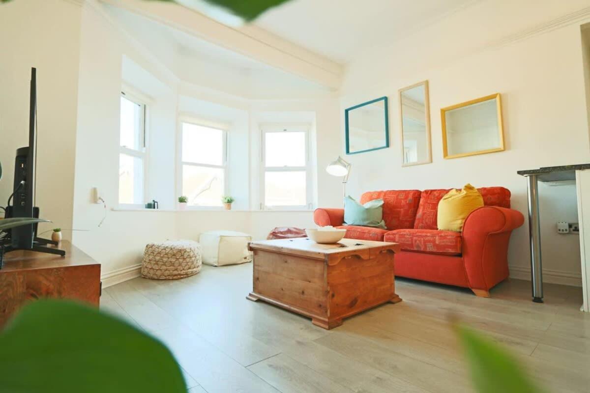 Manilla 3 Bedroom Floor Flat Apartment