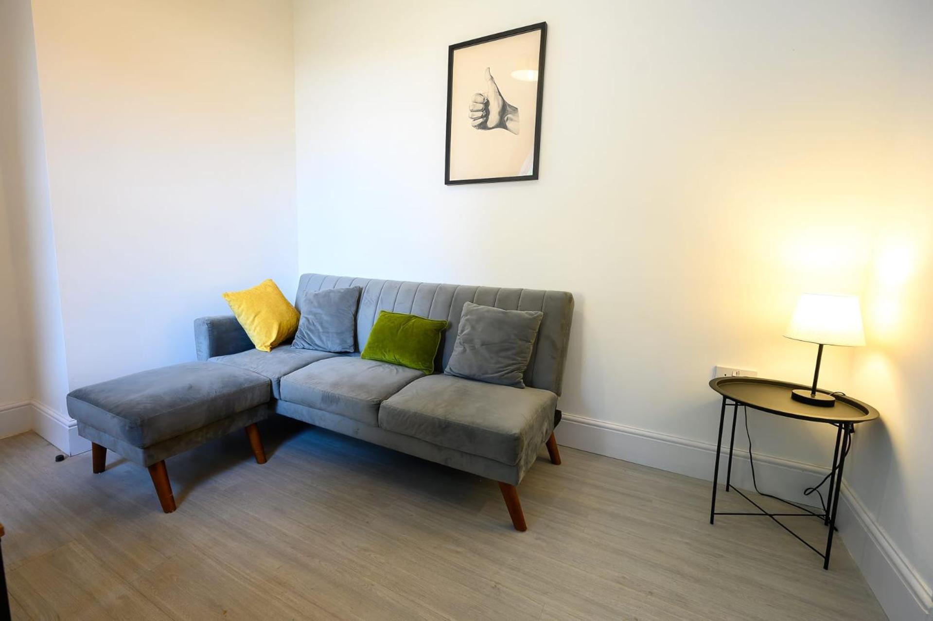 Brislington Base Super Convenient In South West By Staystaycations Apartment Bristol