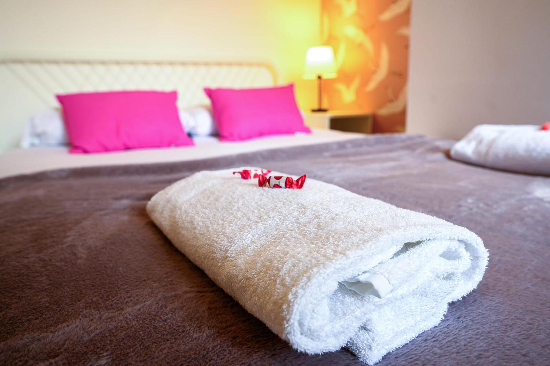 Brislington Base Super Convenient In South West By Staystaycations * Bristol