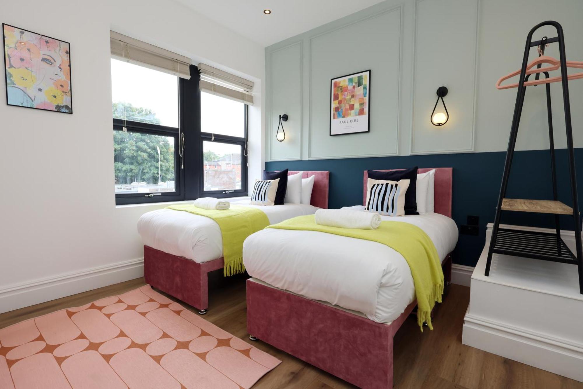 Apartment No 3 Princes - Stylish For Work & Leisure
