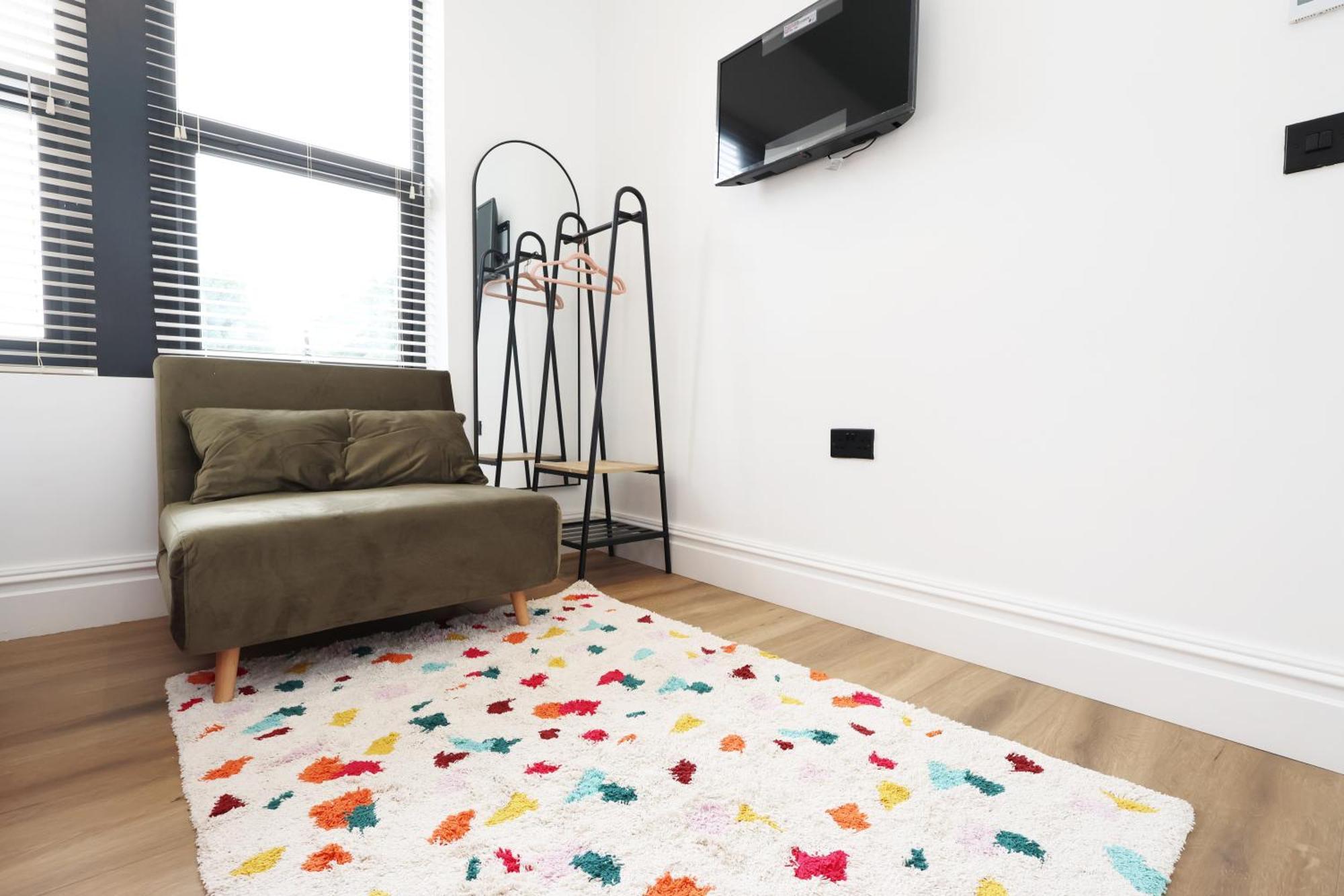 Apartment No 3 Princes - Stylish For Work & Leisure