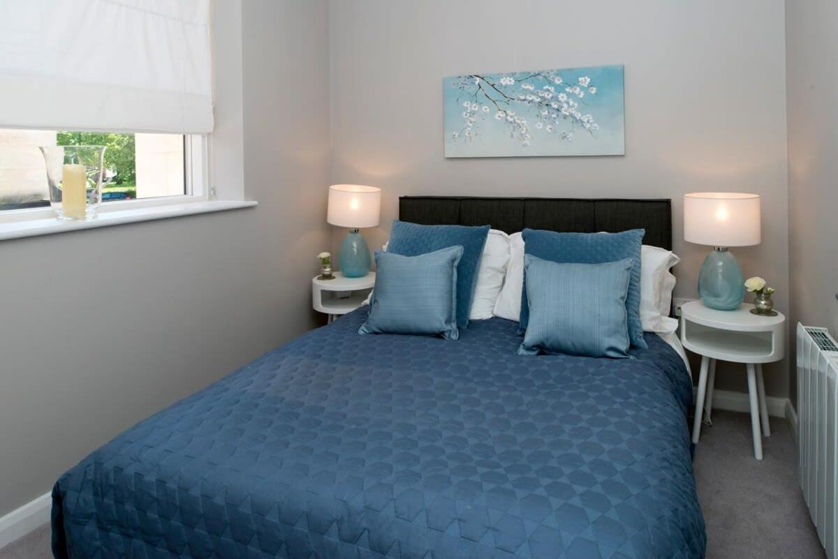 Deluxe Townhouse Next To Cabot Circus *