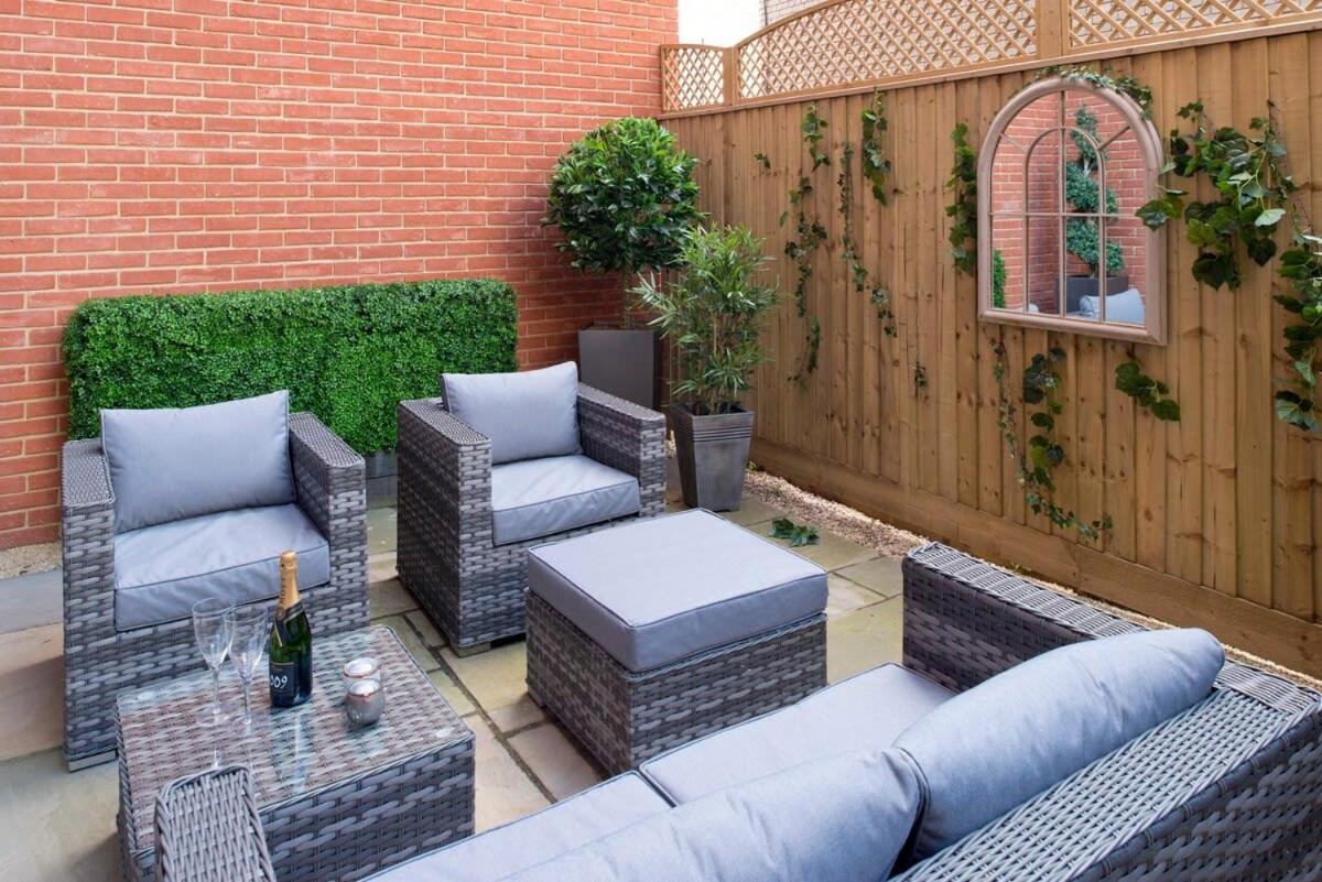 Holiday home Deluxe Townhouse Next To Cabot Circus