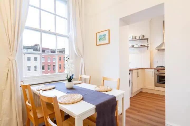 Kingsdown 2 Bed Apartment *