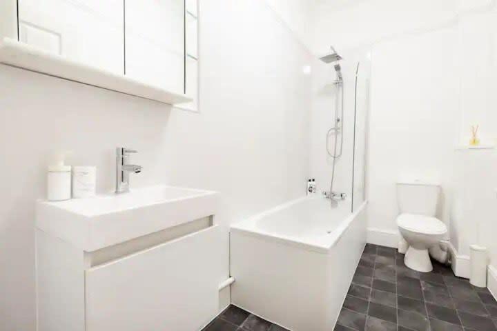 Apartment Kingsdown 2 Bed