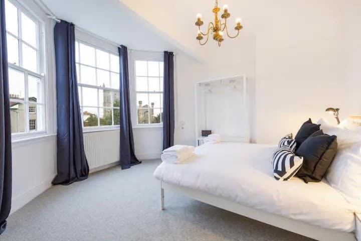 Apartment Kingsdown 2 Bed *