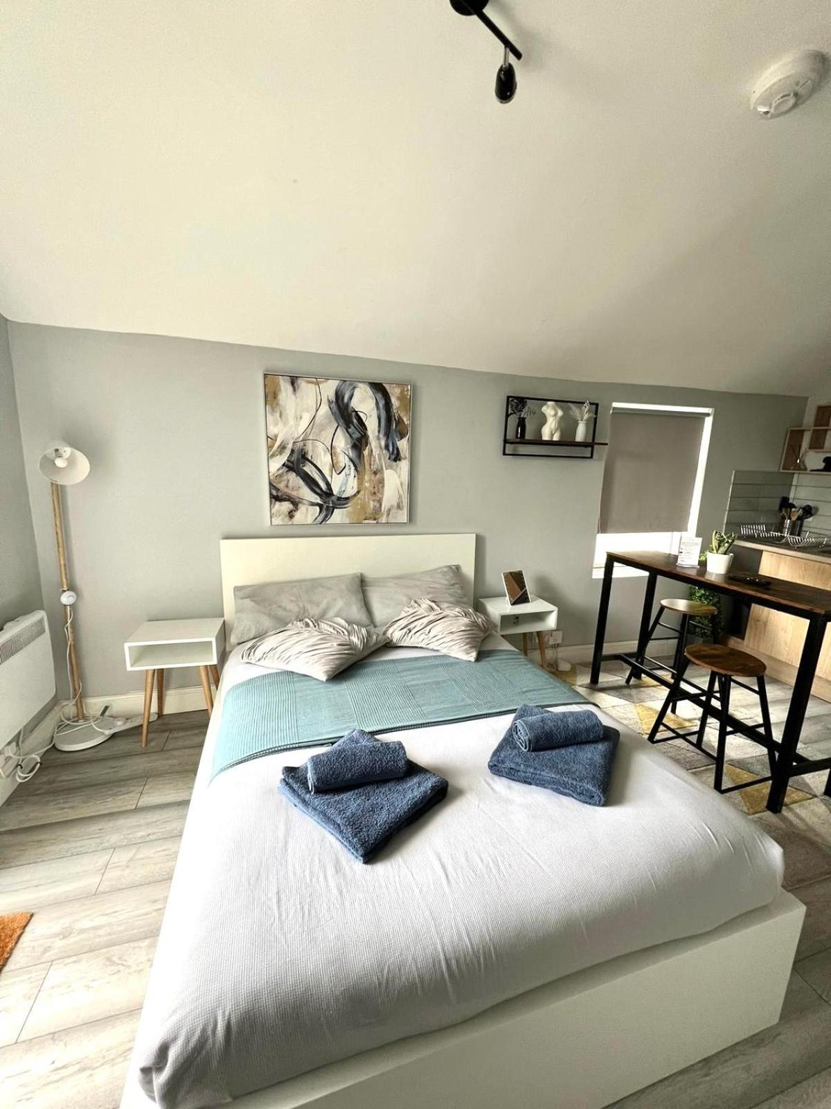 Dvm Escape Flat 2 Apartment *