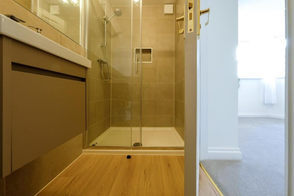 Grange Road Two Bedroom Flat Bristol