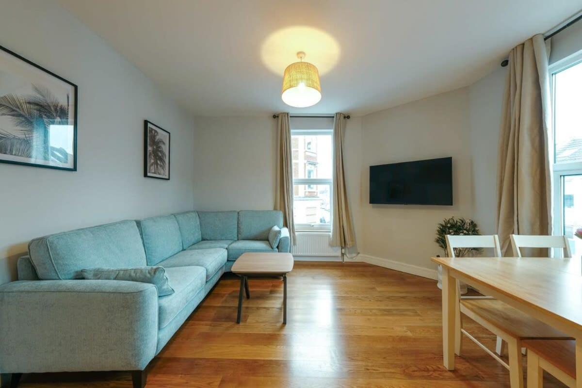 Apartment Raleigh 2 Bedroom Flat