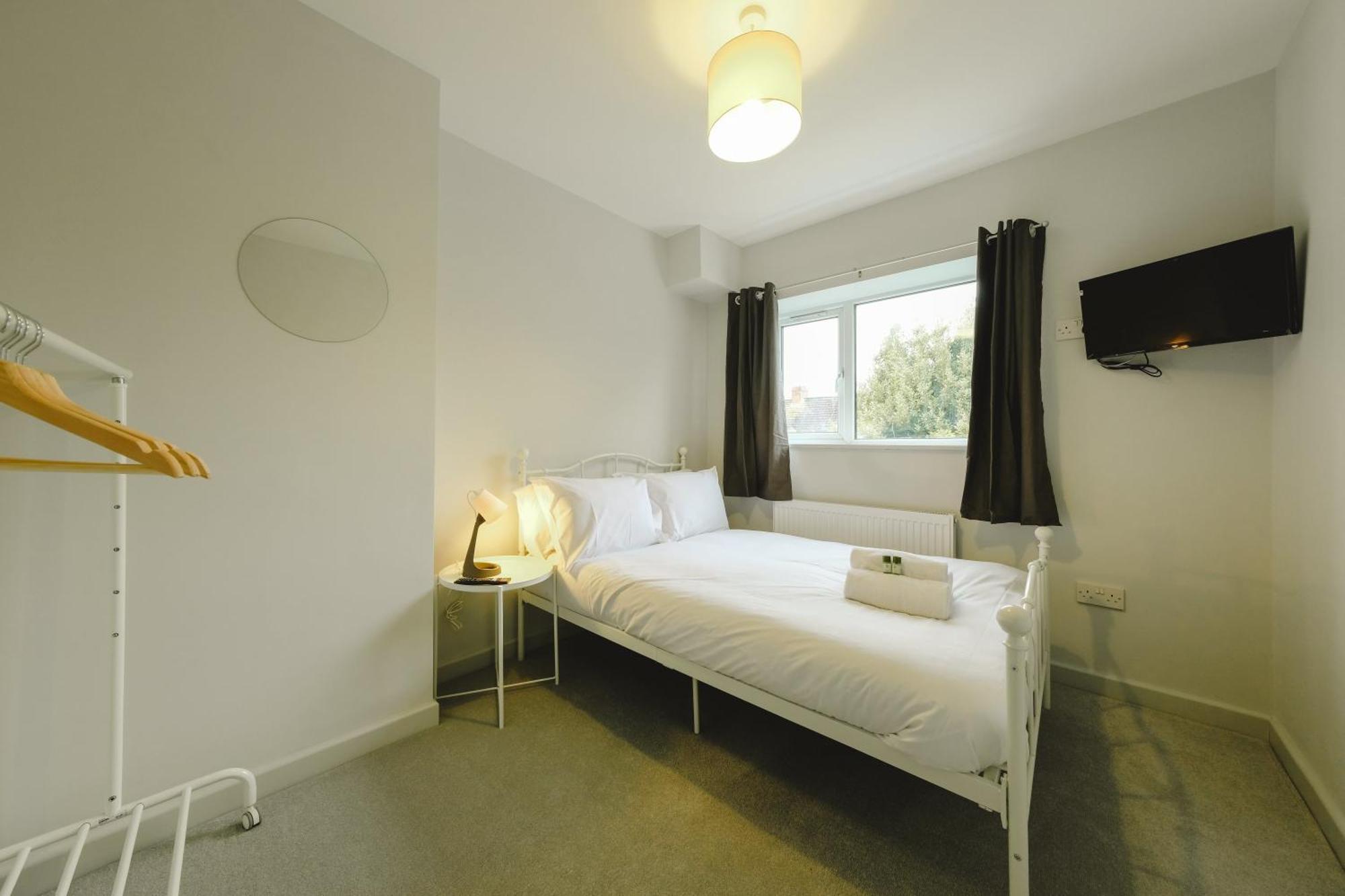 Wordsworth 6 Bedroom House * Bristol