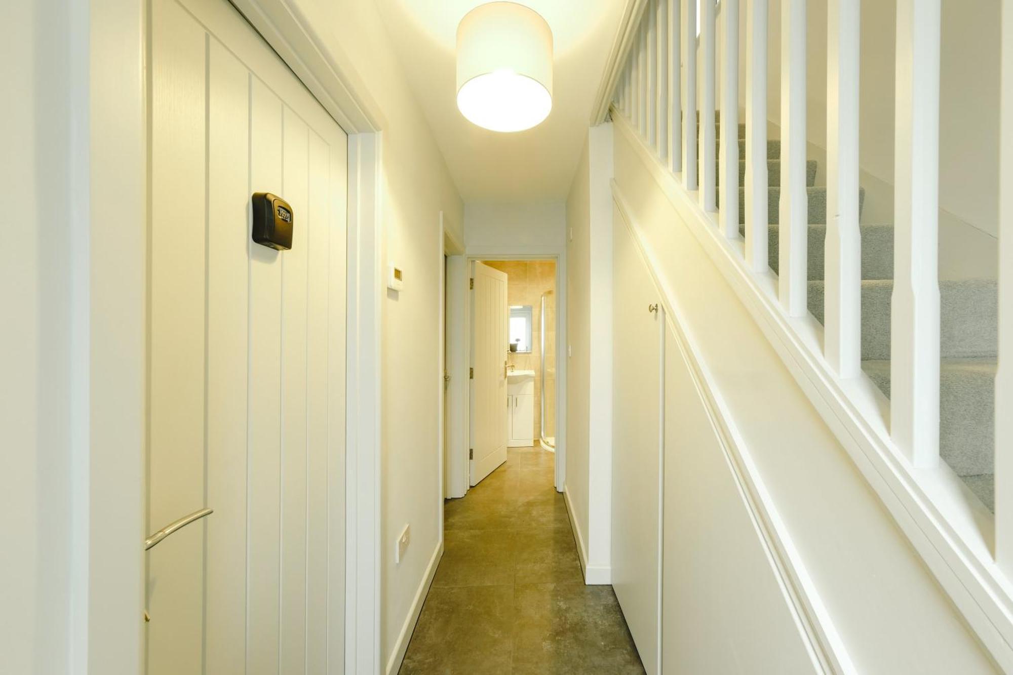 Wordsworth 6 Bedroom House Apartment Bristol