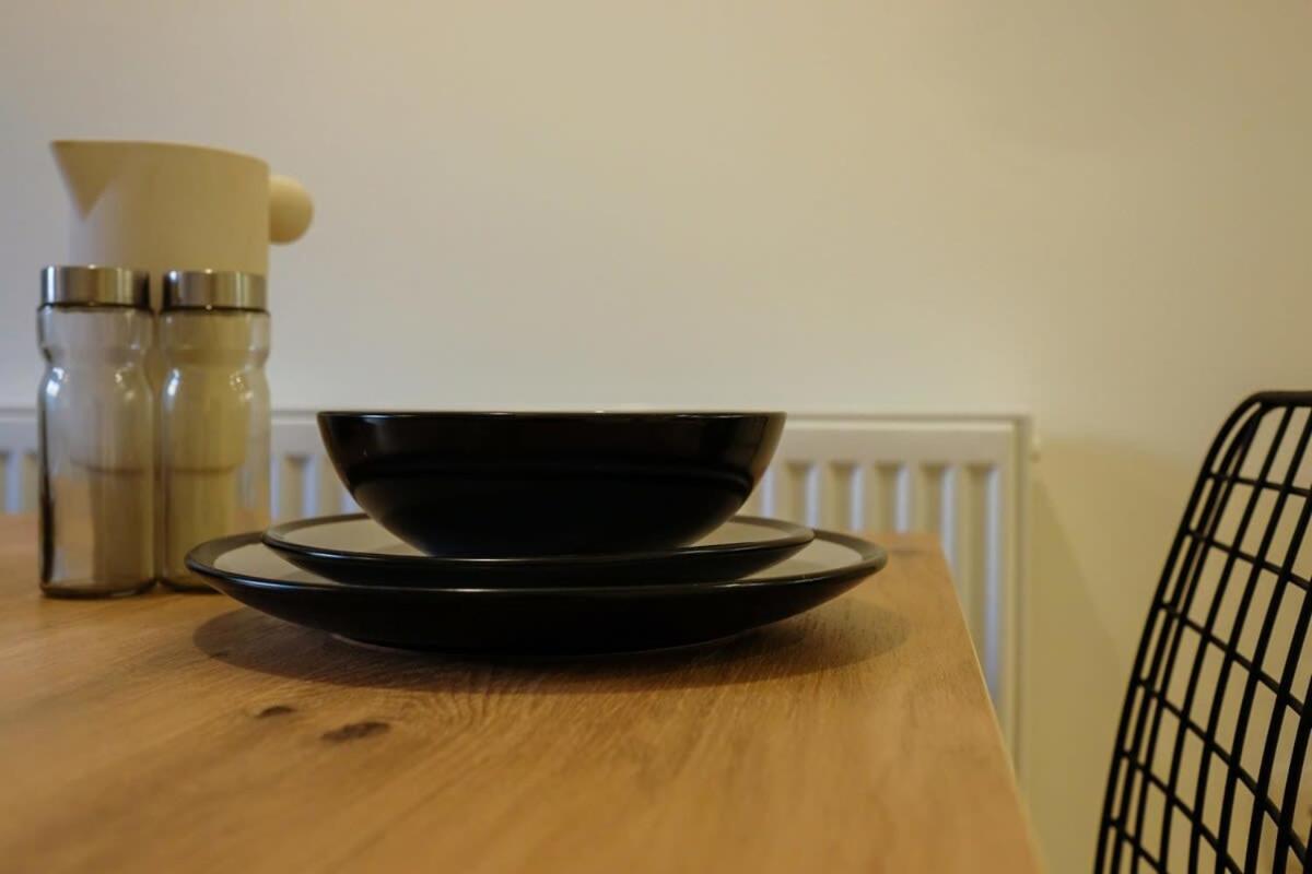 Hotwells Flat 2 - Hopewell * Bristol