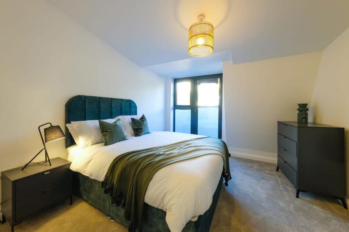 Hotwells Flat 7- Hopewell *