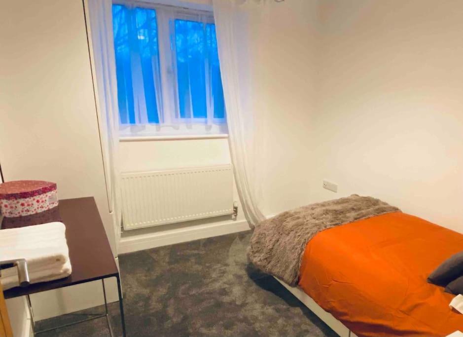 Holiday home Luxury In Hanham *