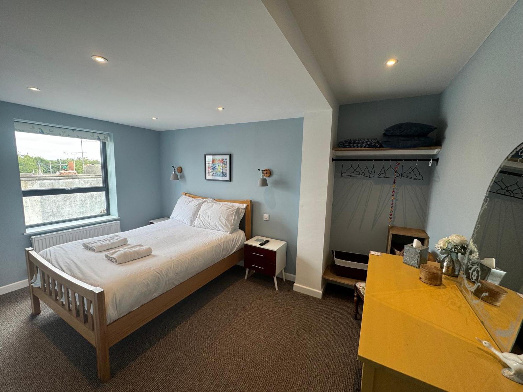 Guest house Modern & Vintage Inspired In Old Totterdown