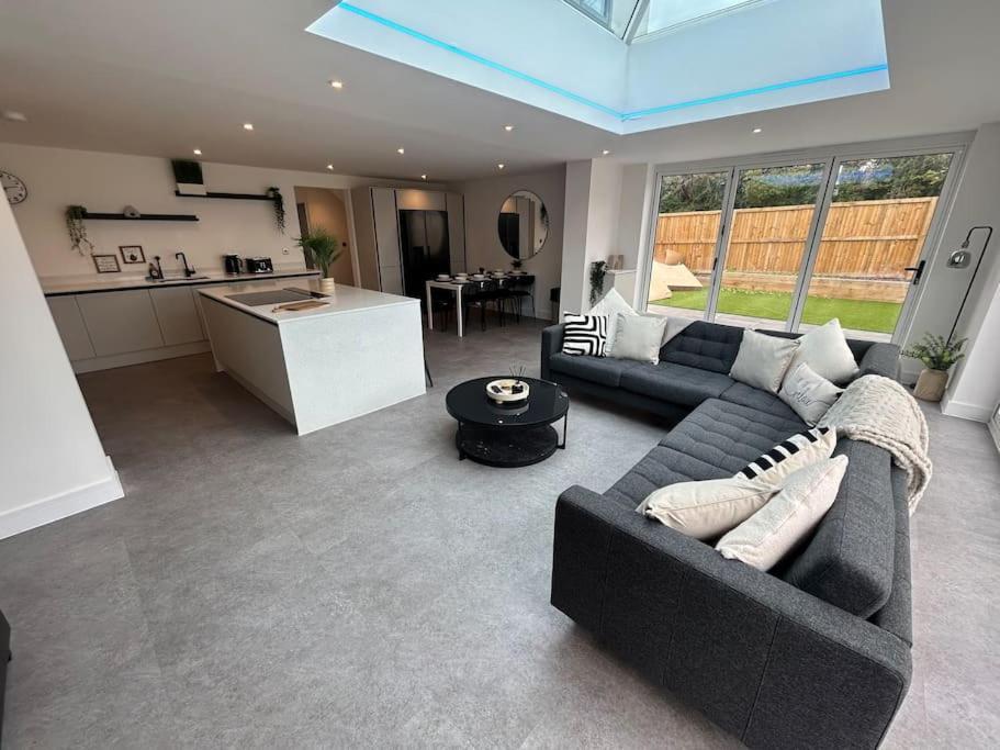 Holiday home Luxury 4 Bedroom House Bristol